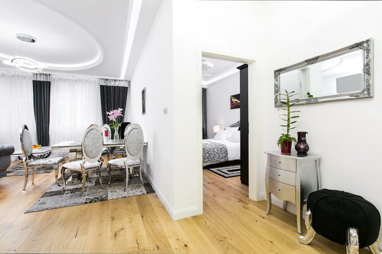 Old Town Cristal Apartment By Otium クラクフ エクステリア 写真