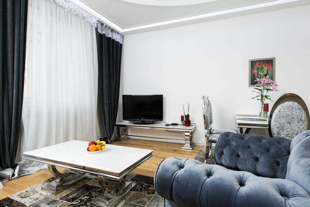 Old Town Cristal Apartment By Otium クラクフ エクステリア 写真